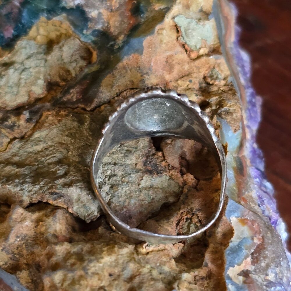 Vintage Sterling Silver Cast Native American Chief Ring Size 9 Head Dress - Picture 3 of 7